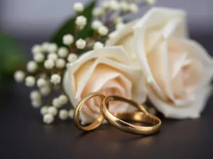 Szczęśliwe kwiaty na ślub – jakie wybrać i co oznaczają?